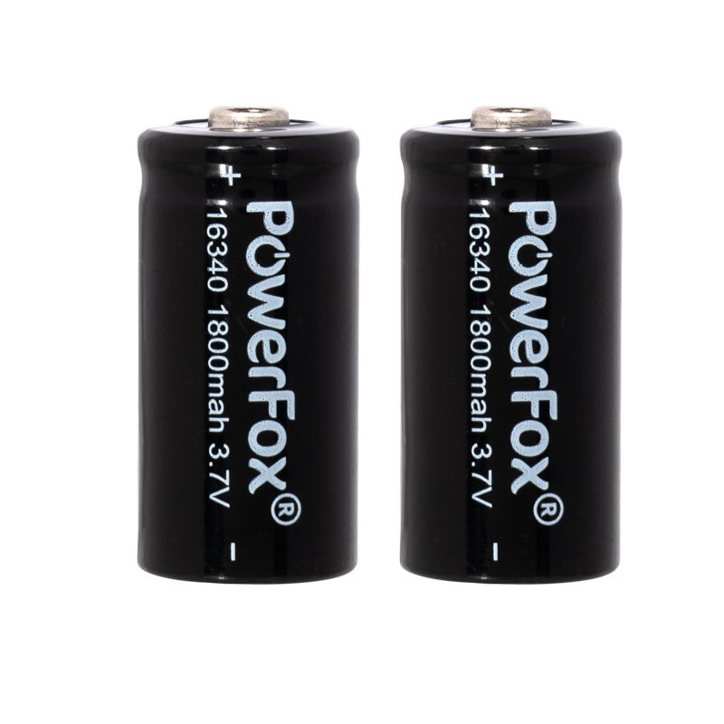 Zwei PowerFox 16340 Li-Ionen-Akkus für kompakte Laserpointer